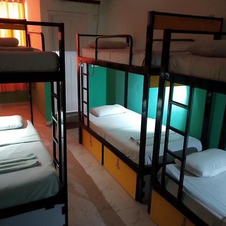 Kings Gate Airport Transit Hotel Katunayaka Buitenkant foto