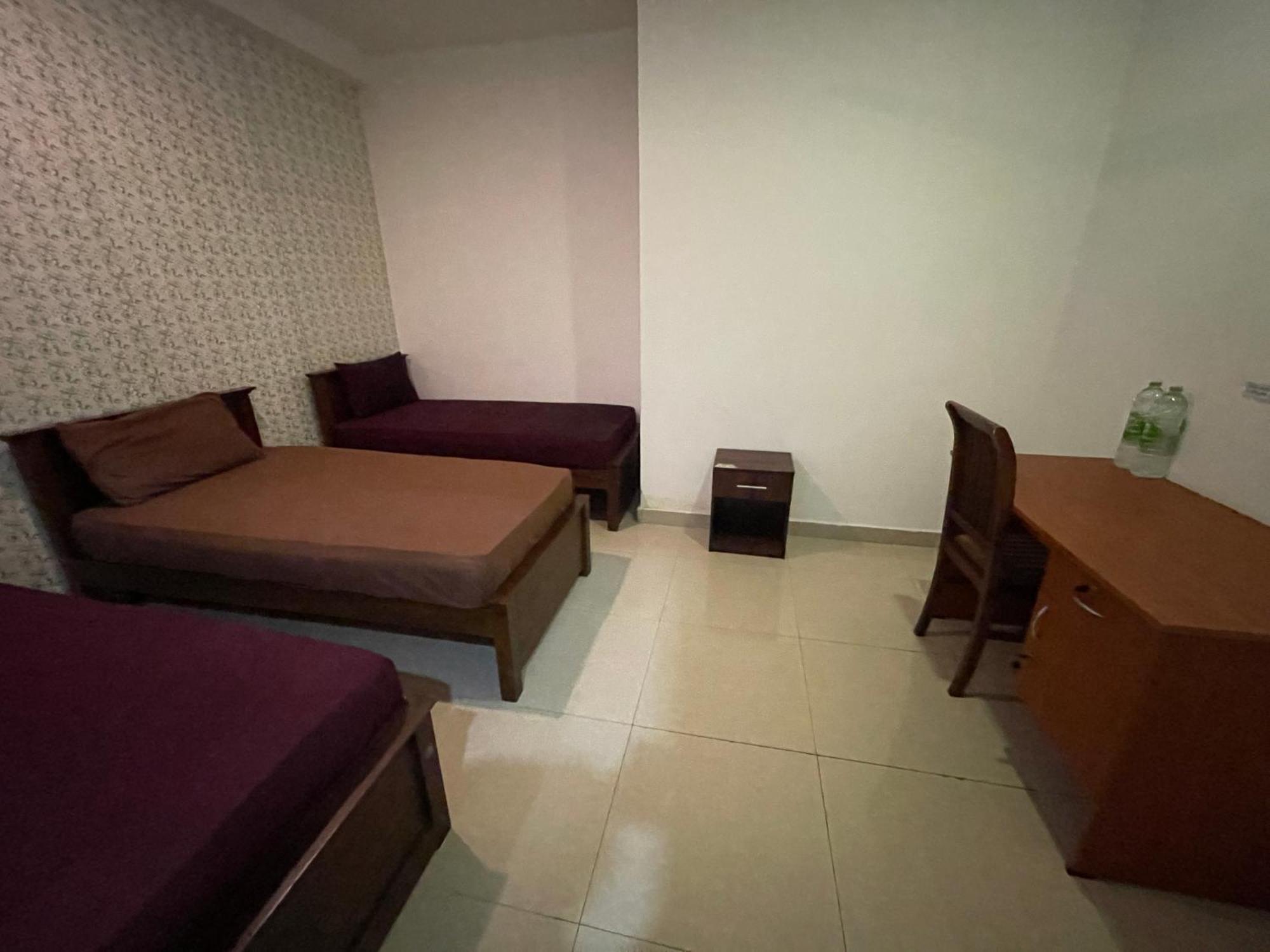 Kings Gate Airport Transit Hotel Katunayaka Buitenkant foto