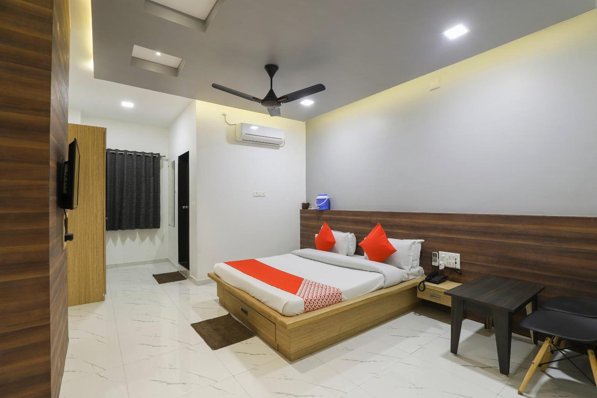 Kings Gate Airport Transit Hotel Katunayaka Buitenkant foto